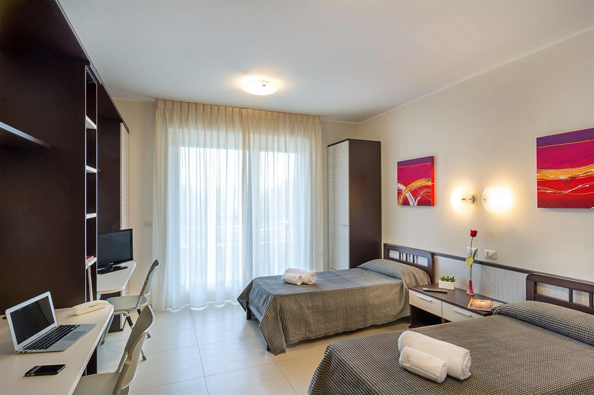 Spazio Residenza Hotel 3*